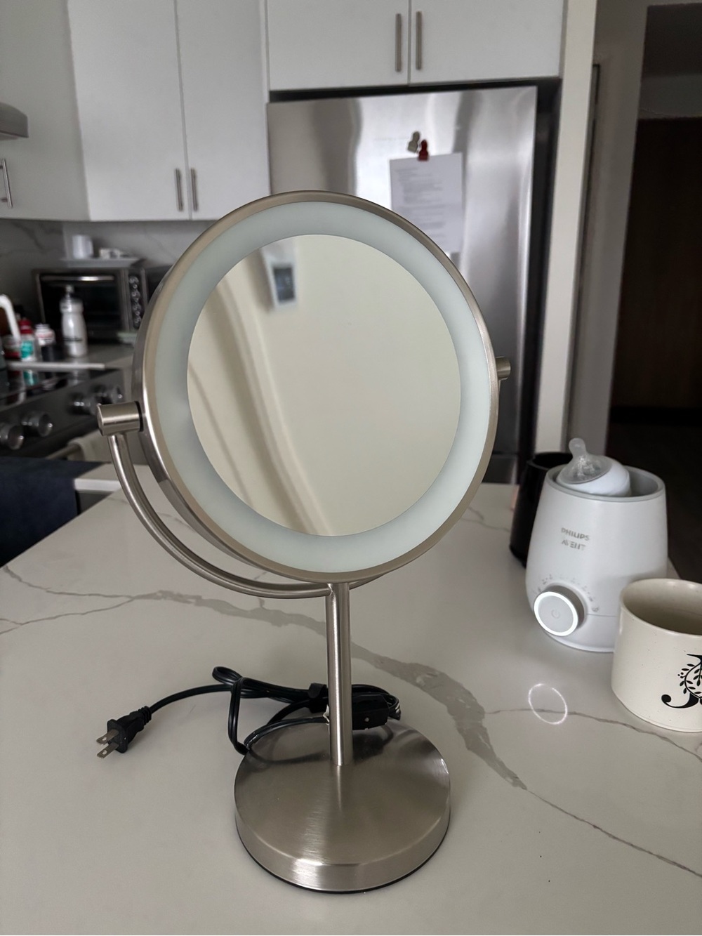 LED Lighted Swivel Vanity Mirror in Silver